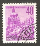 Stamps Germany -  131 -  Reconstrucción de Dresde