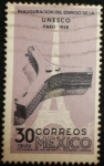Stamps Mexico -  Edificio UNESCO en París y Torre Eifel