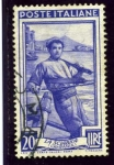 Stamps Italy -  Italia al trabajo. Pescador en Campania