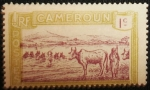 Stamps : Africa : Cameroon :  Ganado cruzando el río