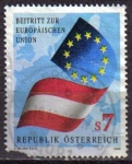 Stamps : Europe : Austria :  AUSTRIA 1995 Michel 2146 SELLO UNION EUROPEA BANDERA PEQUEÑA ROTURA EN PARTE INFERIOR