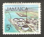 Sellos de America - Jamaica -   357 - Refineria petrolífera