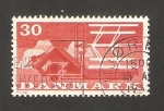 Stamps Denmark -  387 - Una cosechadora