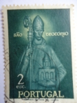 Sellos de Europa - Portugal -  San Theotonius (1090-1152) - Monasterio de Santa Cruz