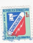 Stamps America - Dominican Republic -  escudo pro escuela postal y telegráfica