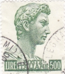 Stamps Italy -  estatua
