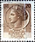 Stamps : Europe : Italy :  Intercambio 0,20 usd 20 liras 1961