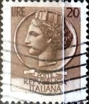 Stamps Italy -  Intercambio 0,20 usd 20 liras 1961