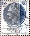 Stamps Italy -  Intercambio 0,20 usd 200 liras 1959