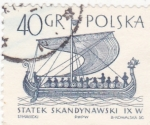 Sellos de Europa - Polonia -  barco vikingo