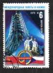 Stamps Russia -  A. A. Gubarev y V. Remek en plataforma de lanzamiento