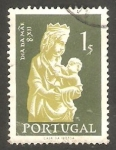 Stamps : Europe : Portugal :  835 - Día de La Madre, estatua de La Virgen