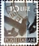 Stamps Italy -  Intercambio 0,20 usd 10 liras 1945