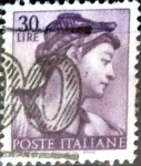 Stamps Italy -  Intercambio 0,20 usd 30 liras 1961