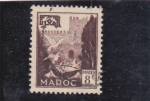 Stamps Morocco -  Fortaleza y palomas