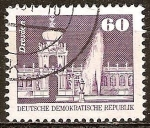 Stamps Germany -  El palacio Zwinger en Dresde-DDR.
