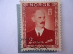 Sellos de Europa - Noruega -  Col-Haakon VII.