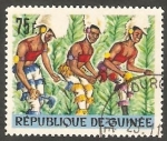 Sellos de Africa - Guinea -  Danza indïgena