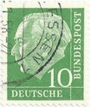 Sellos del Mundo : Europa : Alemania : RFA. SERIE THEODOR HEUSS (1884-1963). VALOR FACIAL 10 pf. YVERT DE 67