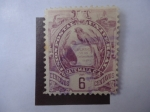 Stamps : America : Guatemala :  Escudo- Ave Quetzal - Unión Postal Universal.(Scott/Gu:354)-El Ave más deslumbrante.