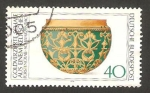 Stamps Germany -  747 - Patrimonio arqueológico, bol con adornos en oro