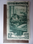 Stamps Italy -  La Tejedora