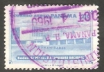 Stamps : America : Panama :  217 - 25 anivº de la Universidad Nacional