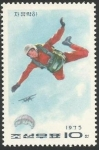 Stamps : Asia : North_Korea :  Paracaidista en caída libre (1467)