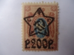 Sellos de Europa - Rusia -  Aguila Imperial (1889/19199 Sobre impreso 200 Rublos 1922.Dentado.