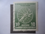 Stamps Germany -  IX Ciclo Internacional por la Paz - RDA.