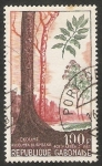 Stamps : Africa : Gabon :  Recursos forestales