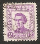 Sellos de America - Uruguay -  175 Anivº del nacimiento del general José Gervasio Artigas