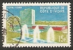 Stamps Ivory Coast -  Hotel Ivoire, en Abidjan