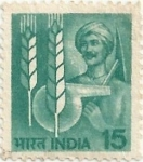 Stamps India -  AGRICULTURA. CULTIVADOR DE CEREAL. YVERT IN 612