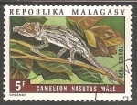 Sellos del Mundo : Africa : Madagascar : Camaleon nasutus male-hombre camaleon