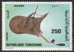 Stamps Tunisia -  Mezoued, instrumento musical