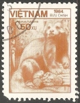 Stamps : Asia : Vietnam :  Ailurus fulgens-panda rojo