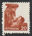 Stamps India -  Madre dando el pecho a tu hijo