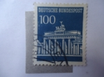 Stamps Germany -  Puerta de Branderburg-Alemania Federal. (Scott/Al:956)