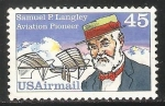 Sellos de America - Estados Unidos -  Samuel Pierpont Langley fue un astrónomo, físico e inventor estadounidense. Inventó el bolómetro y f