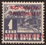 Stamps : Asia : Indonesia :  Republica Indonesia 1945 1 cent habilitado de India Holandesa