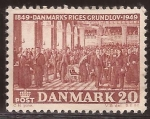 Stamps : Europe : Denmark :  Centenario de la Constitución Danesa  1949 20 ore danés