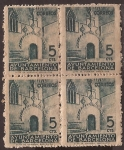 Stamps Spain -  Puerta Gótica Ayuntamiento de Barcelona  1938 5 cents