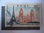 Sellos de America - Per� -  Exposición Francesa en Lima IX.1957- Torre Eiffel y la Catedral de Lima.
