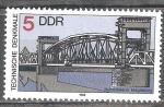 Sellos de Europa - Alemania -  Monumentos Ingeniería, Hubbrücke Magdeburgo (DDR).