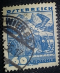 Stamps Austria -  Constumes