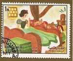 Stamps United Arab Emirates -  SHARJAH - Cuentos - Blancanieves y los 7 enanitos - Blanca les cuenta la pelicula