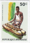 Stamps : Africa : Rwanda :  instrumentos musicales africanos
