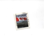 Stamps : America : Canada :  bandera