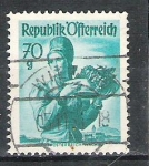 Stamps Austria -  1949 National Costumes nº3